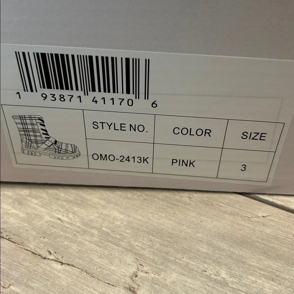 Olivia Miller Girl! Pink plaid high top combat boots size 3 NEW